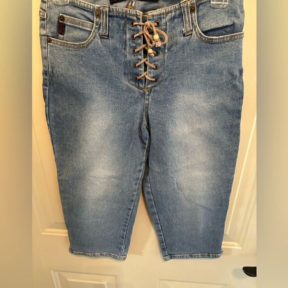 Mudd Yo! Y2K Lace Front Capris size 3 - Picture 7 of 7